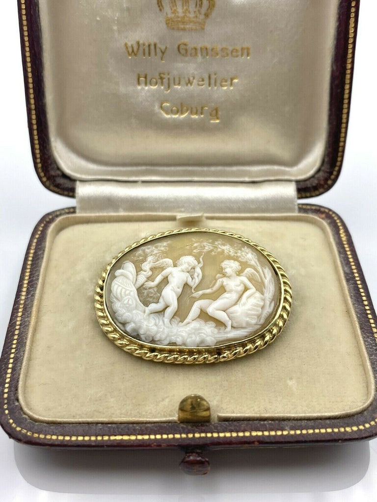 Antike Brosche um 1850 - Muschelgemme - 750 Gold - Engel - Putti - Amor
