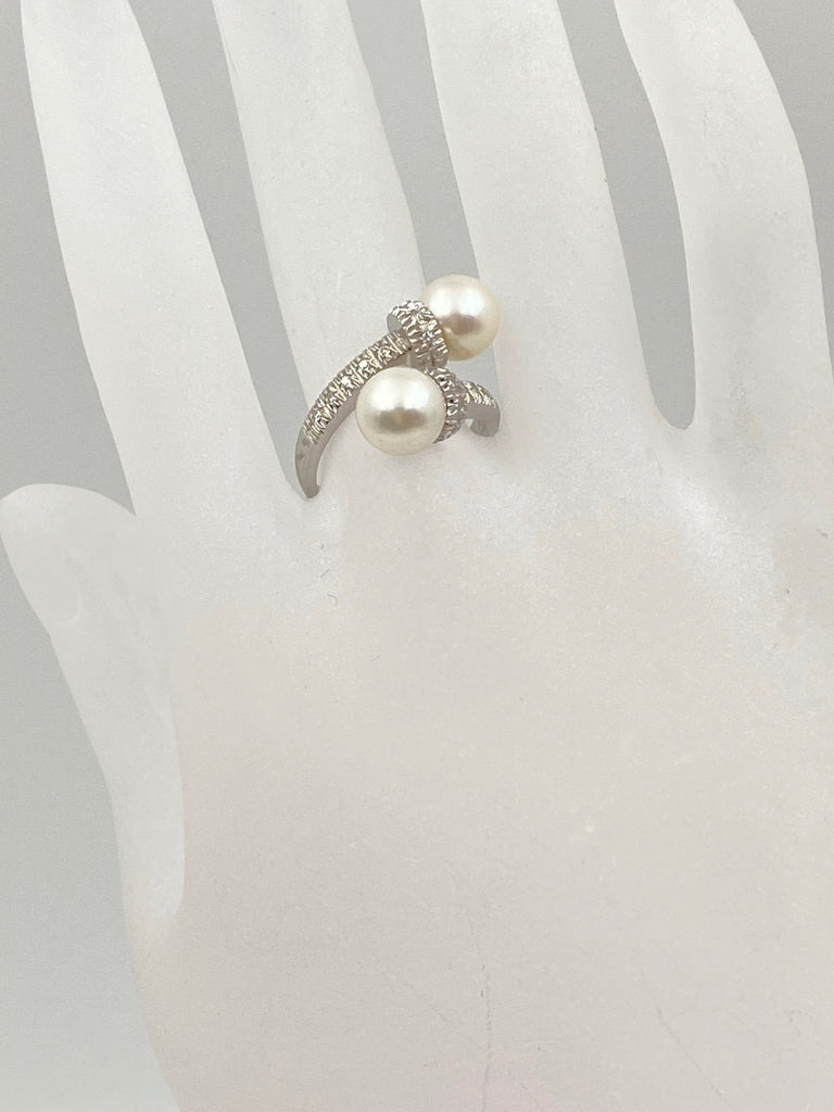 Toi-et-Moi Diamantring mit Perlen * 750